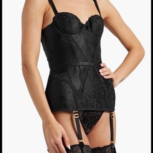 COPY - AGENT PROVOCATEUR
Andee lace-paneled satin corset